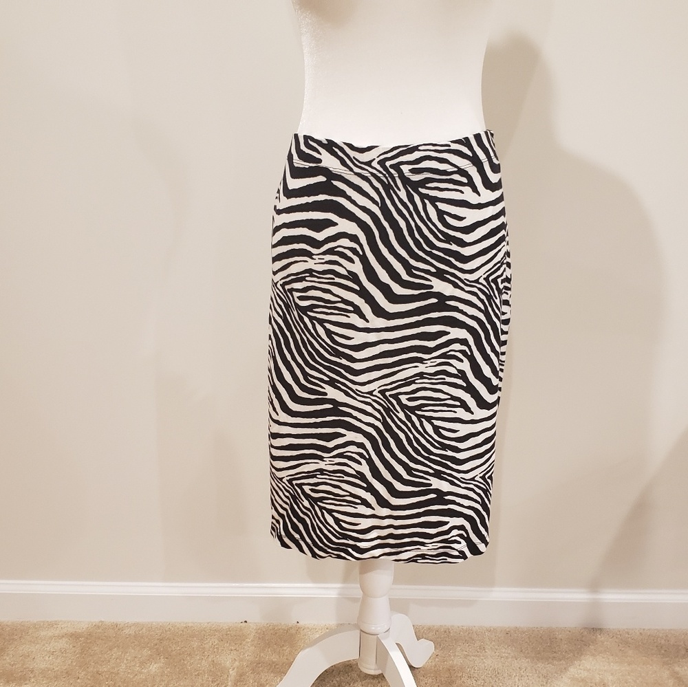 Liz Claiborne Animal Print Skirt